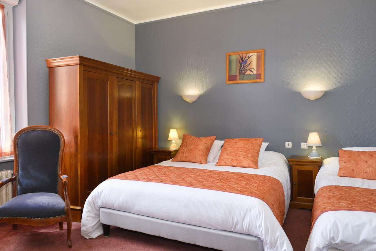 Logis Hotels Restaurant Le Dauphin Салбри Екстериор снимка